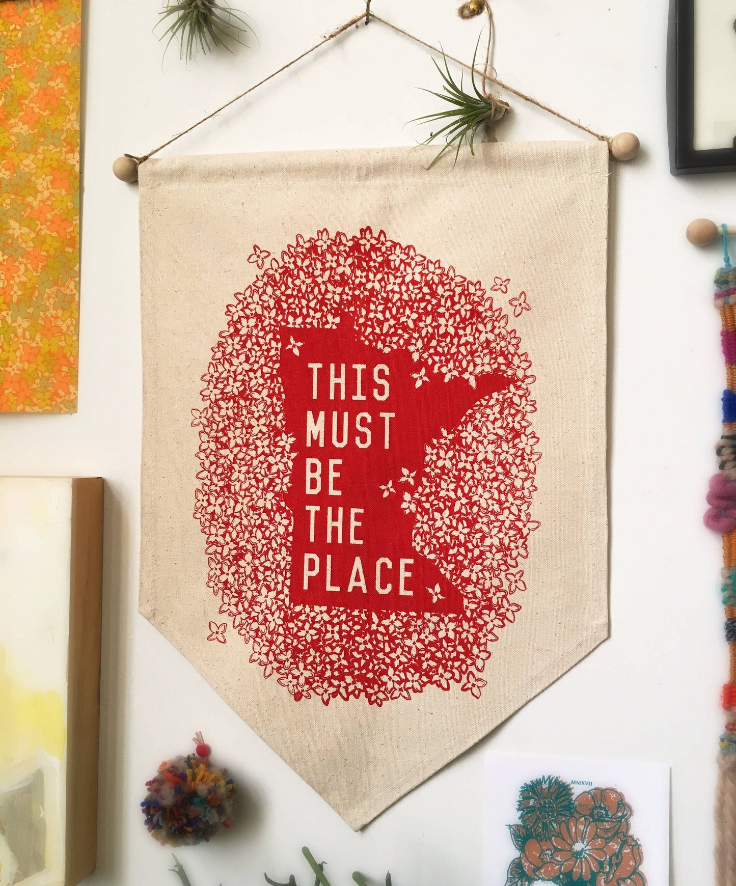Minnesota Must Be The Place-Wall Banner