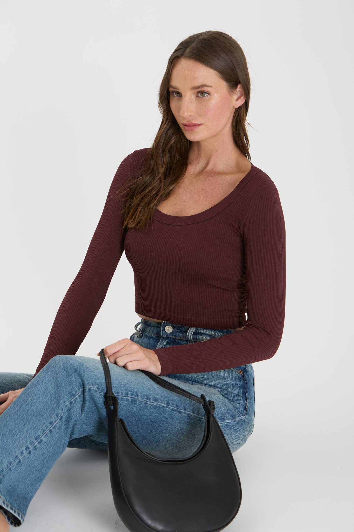 SCOOP NECK CROP TOP