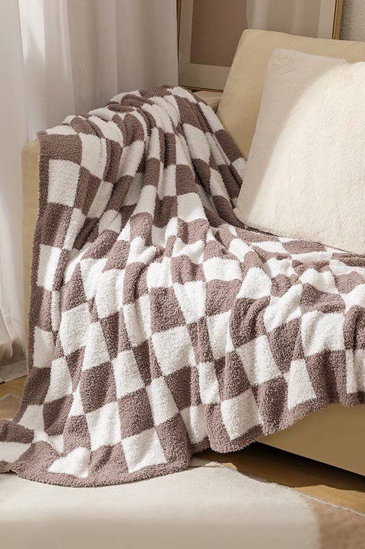 Soft printed throw blanket