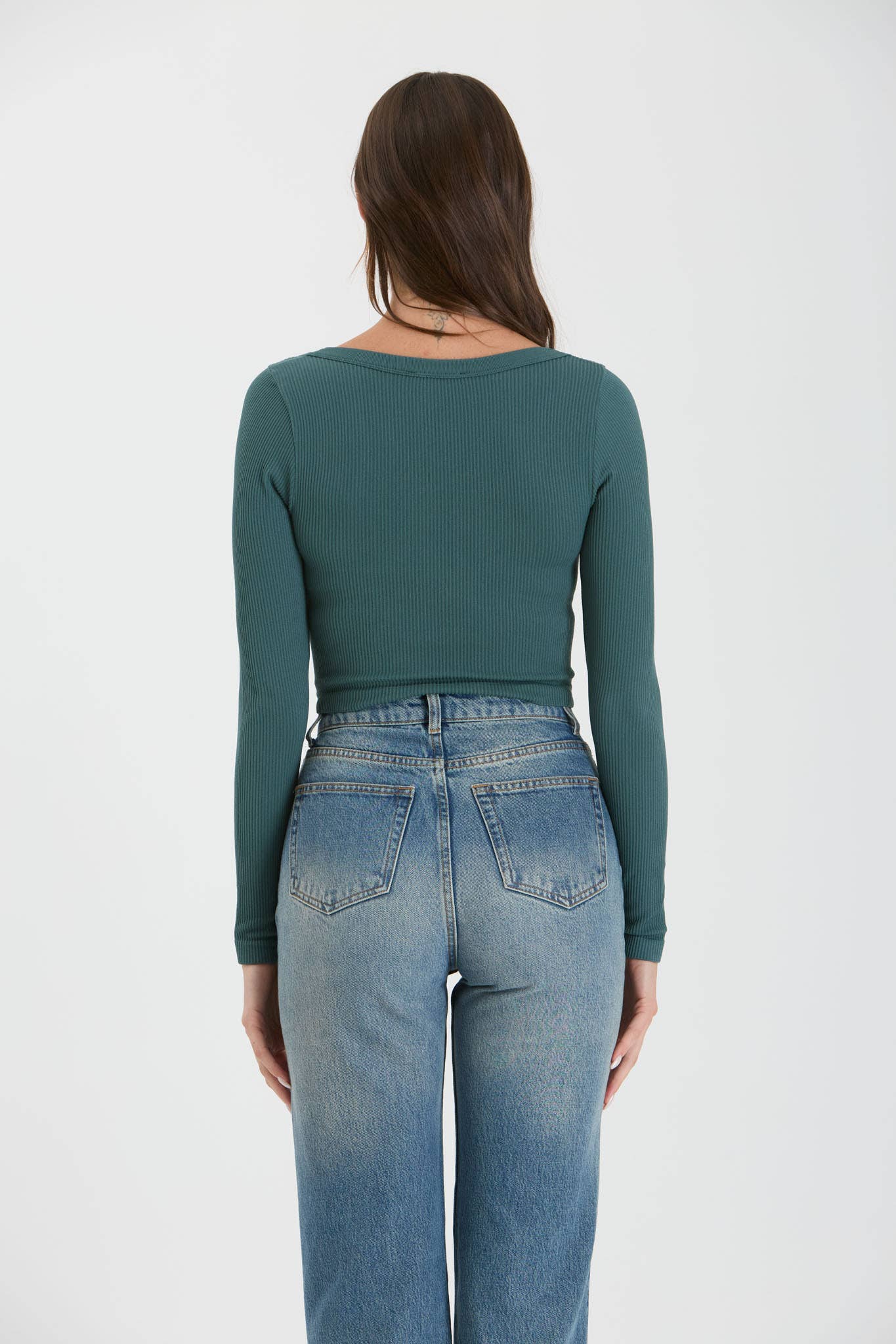 SCOOP NECK CROP TOP