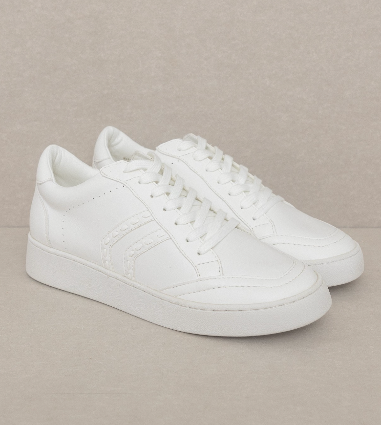Raven Stitch Sneaker