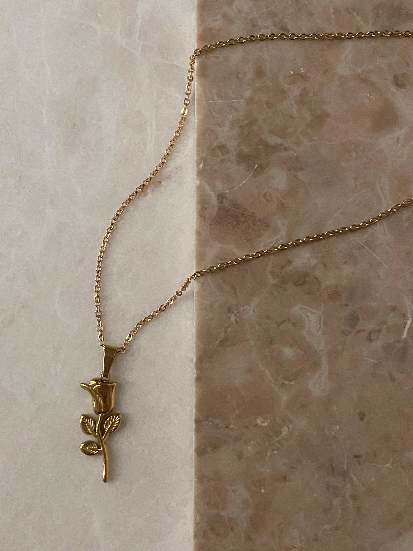 Rose Pendant Necklace