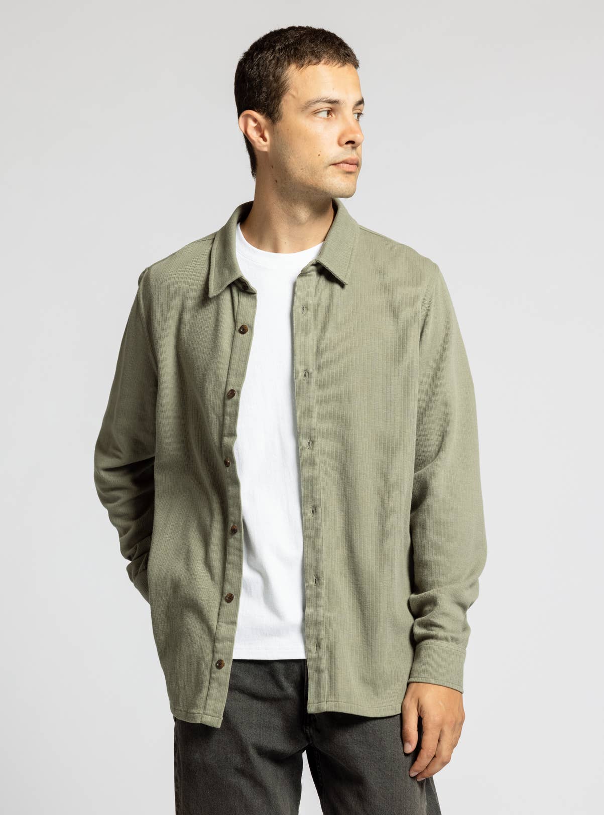 HIGHLAND BUTTON UP