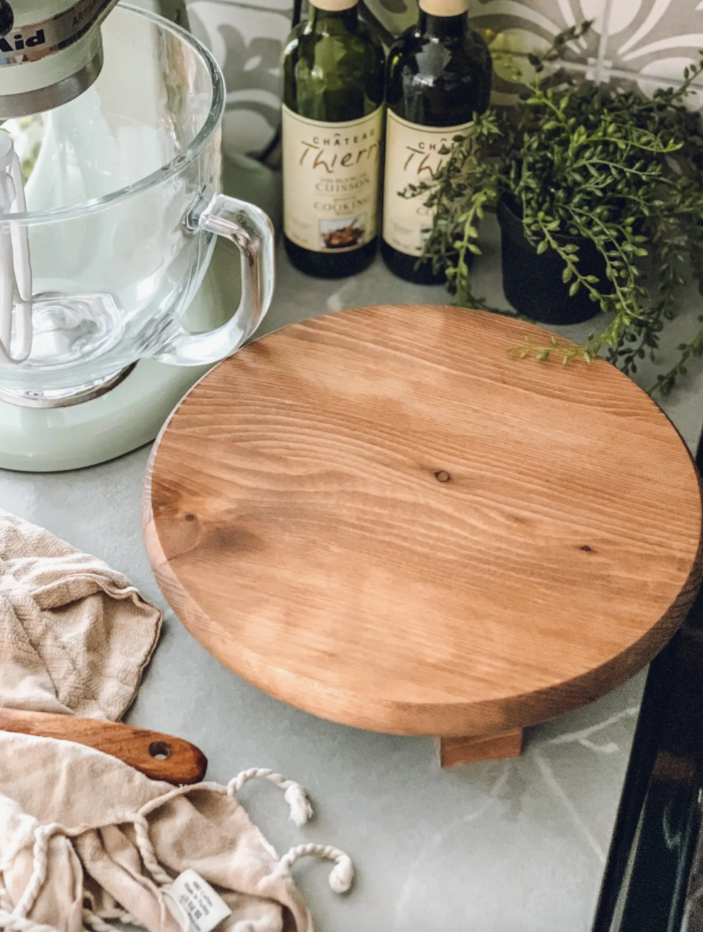 12" Round Wooden Riser