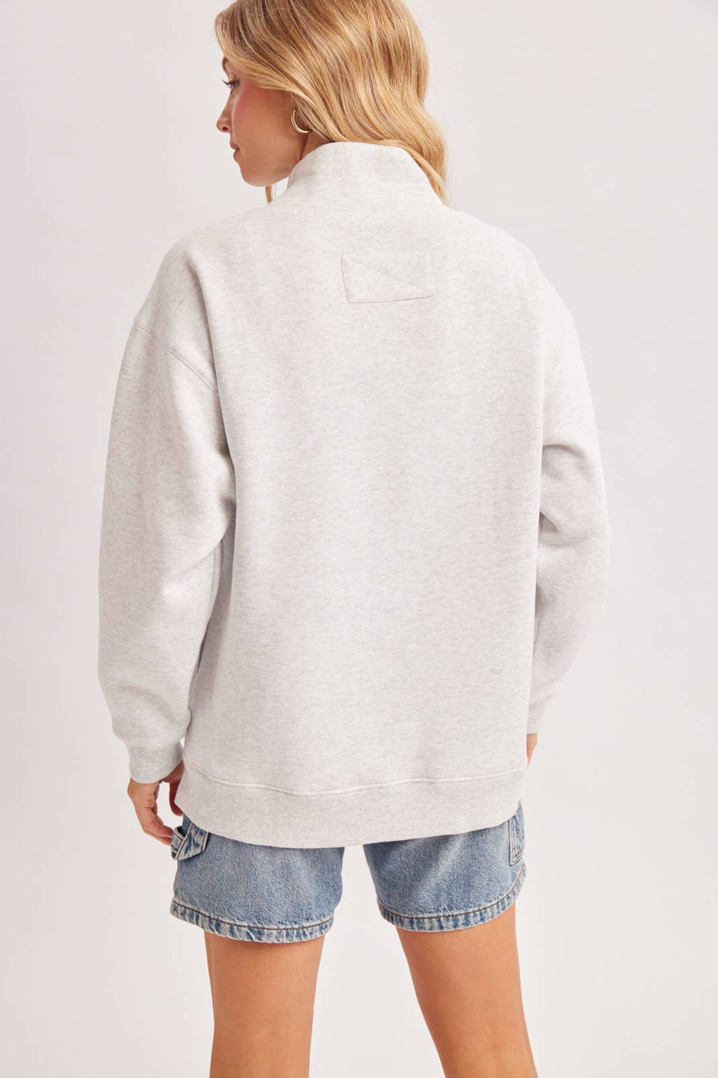 OVERSIZED MOCK NECK