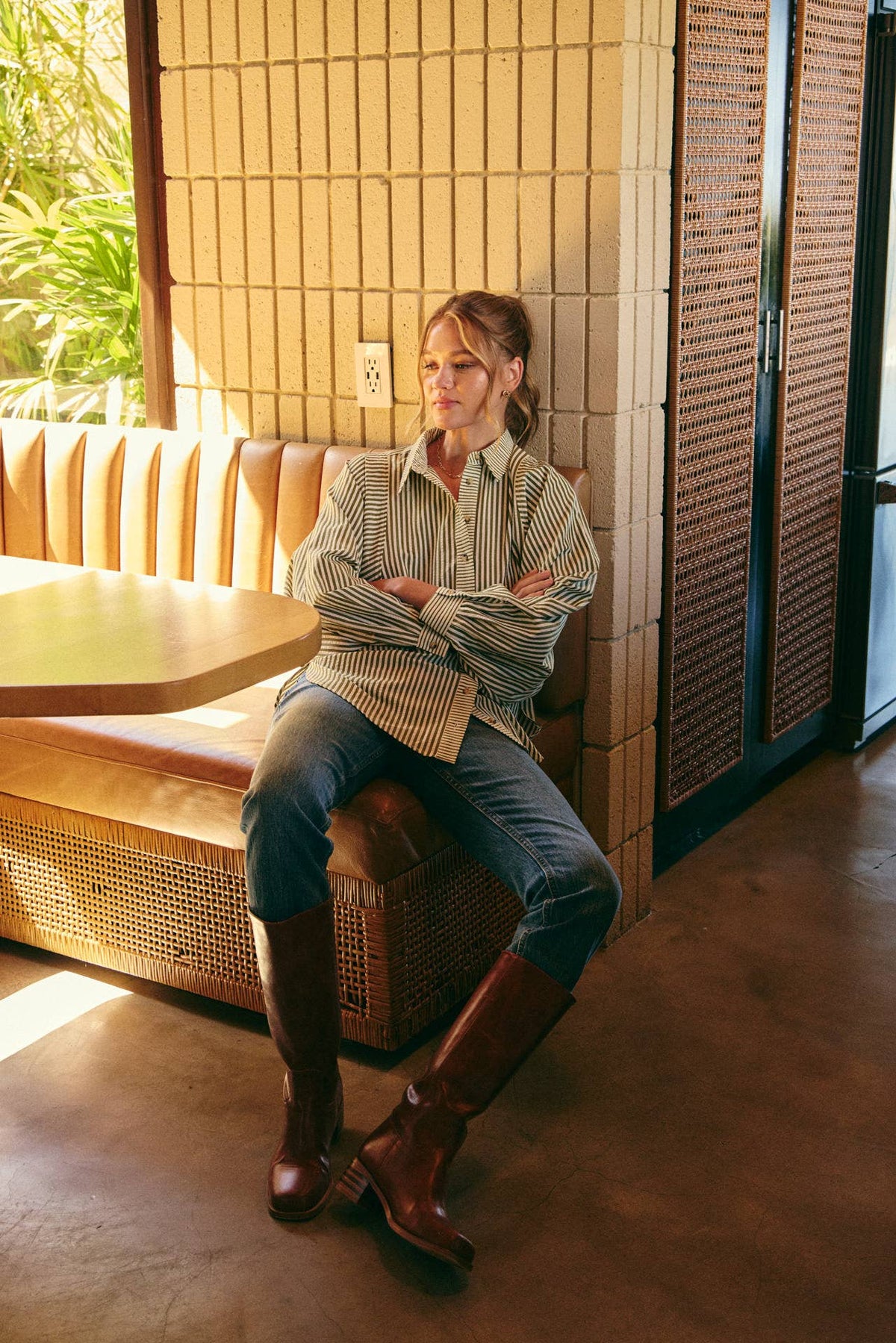 OLIVE EFFORTLESS DRAPE BUTTON-DOWN