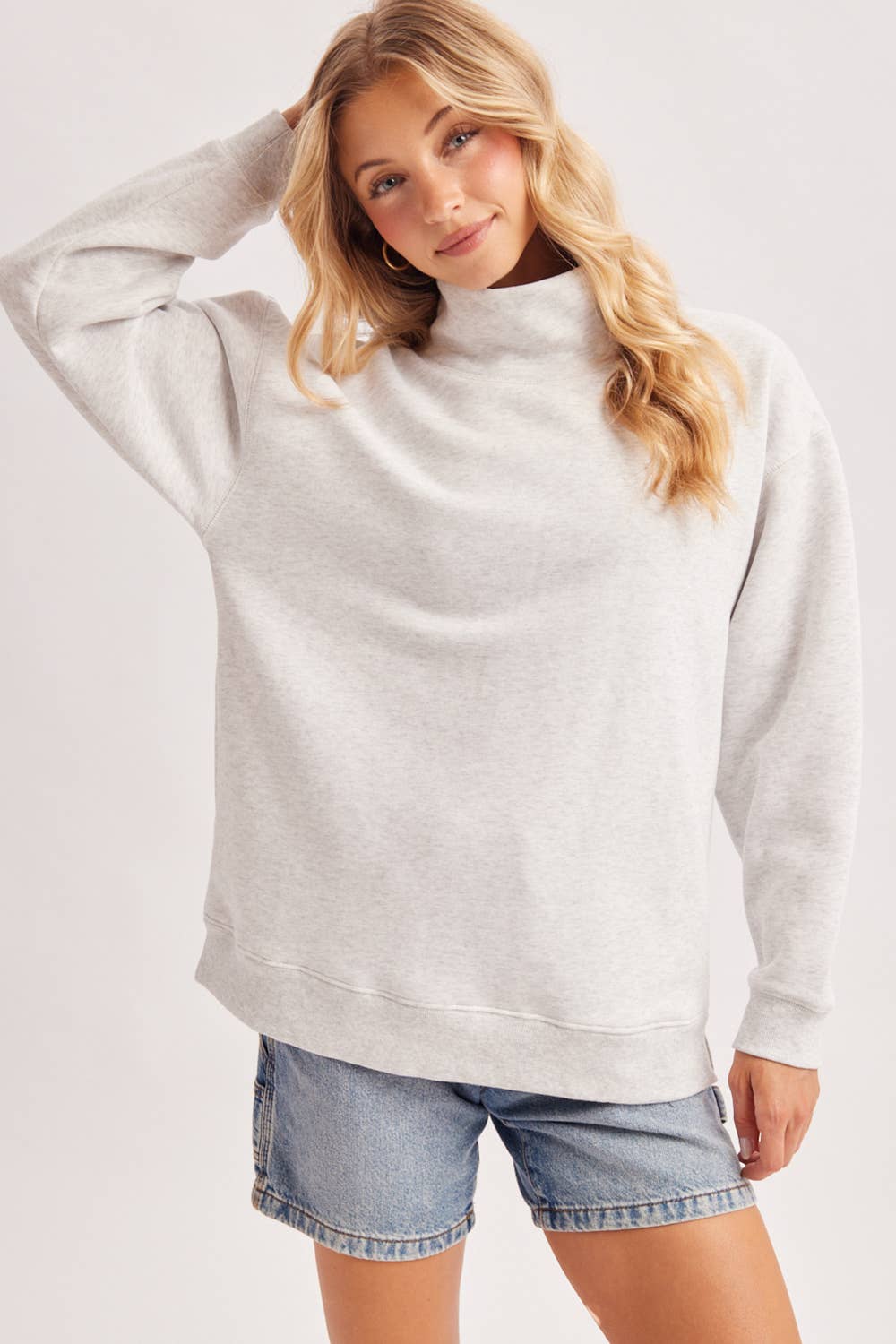 OVERSIZED MOCK NECK