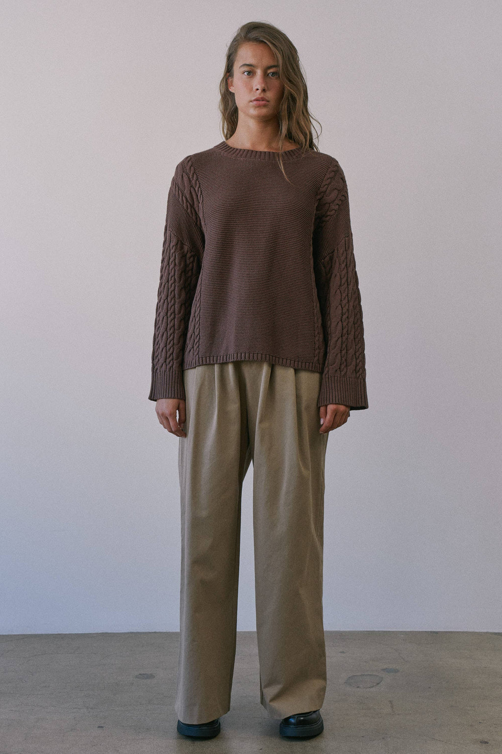 Relaxed Cable Sweater - Chocolate