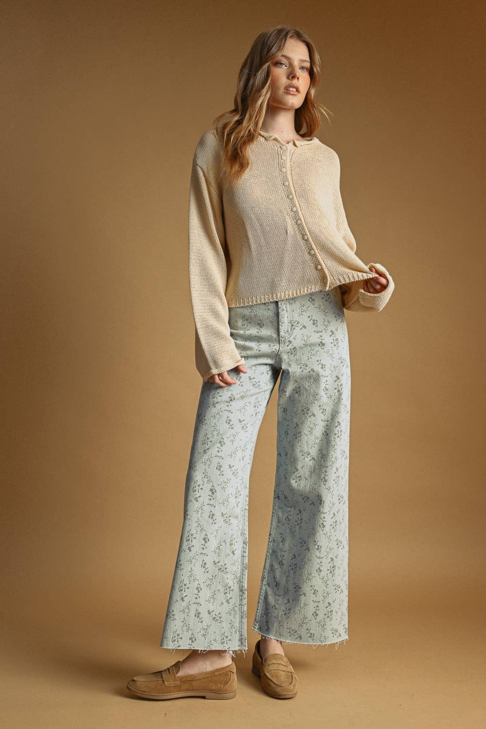 BUTTON FRONT CARDIGAN
