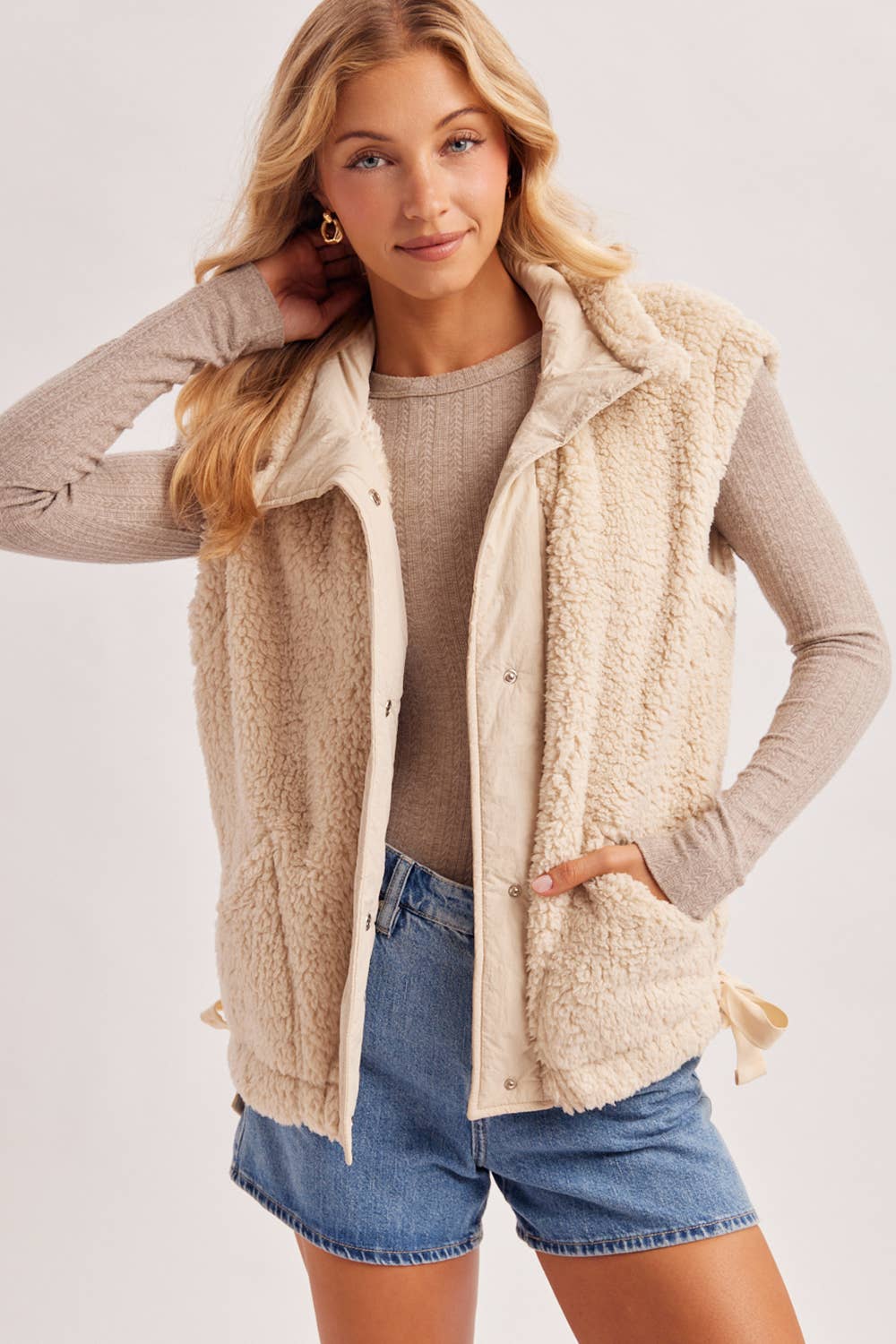 FLEECE SHERPA VEST
