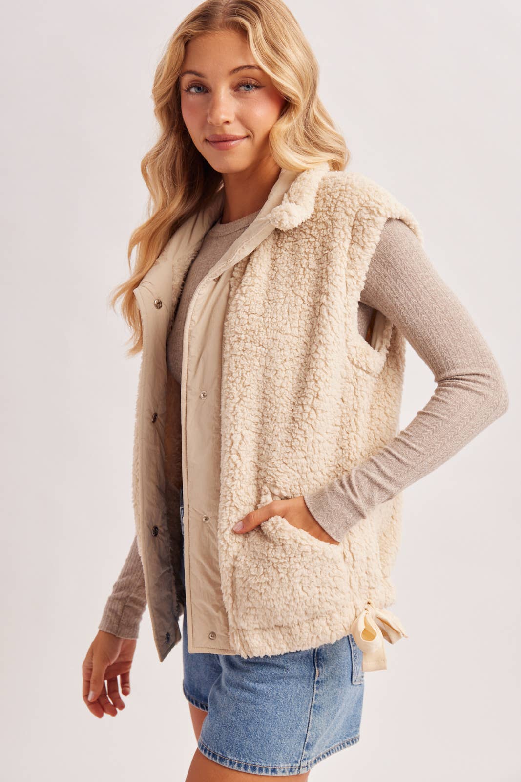 FLEECE SHERPA VEST
