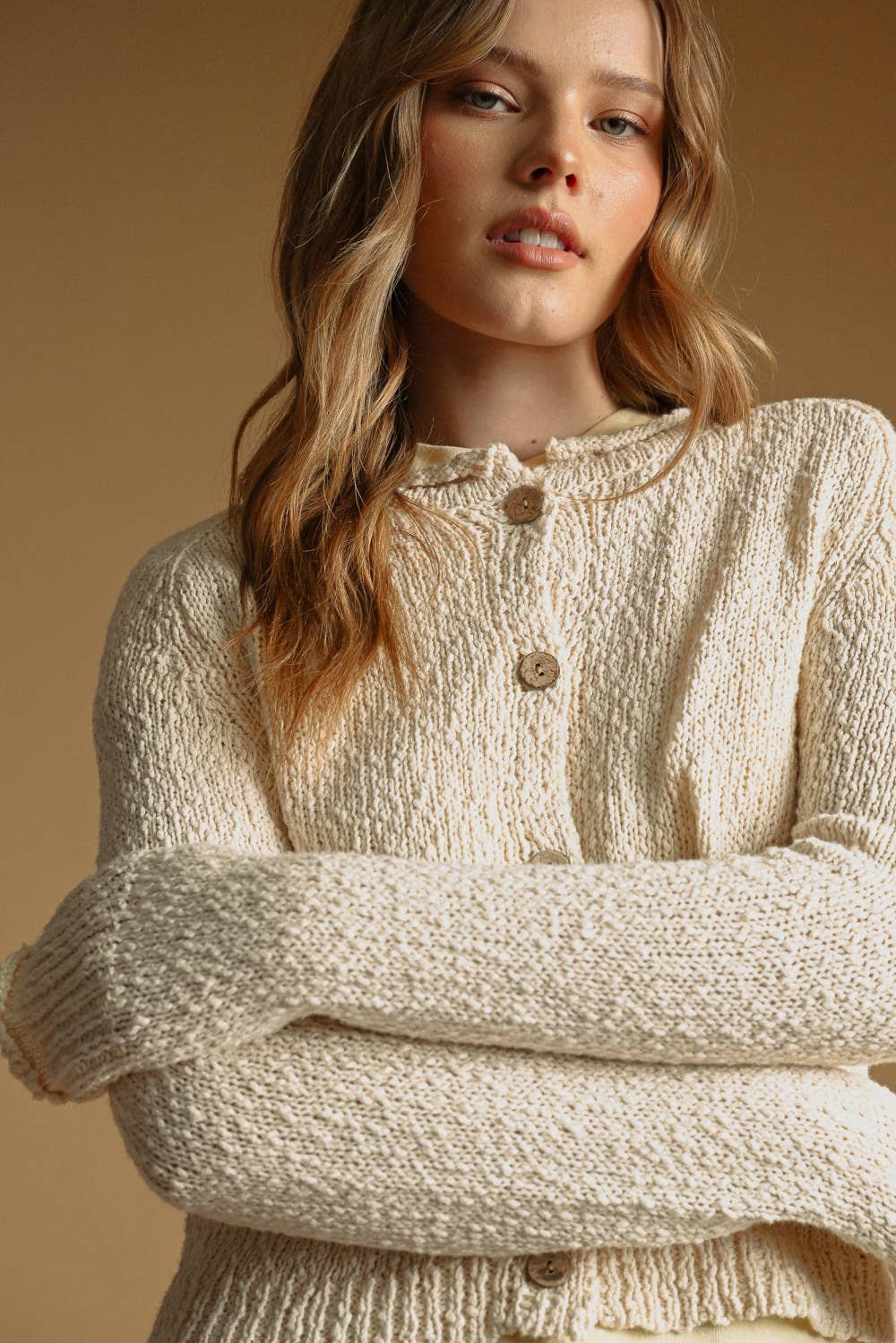 BEIGE BUTTON CARDIGAN