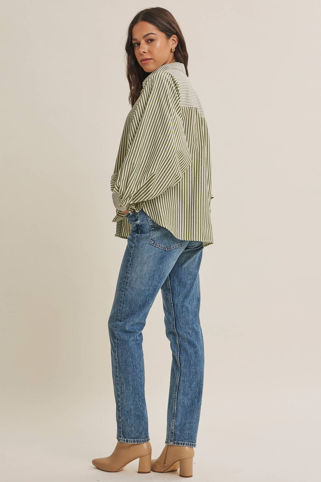 OLIVE EFFORTLESS DRAPE BUTTON-DOWN