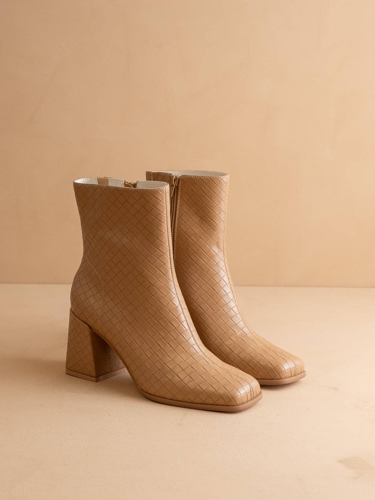 The Demi - Taupe