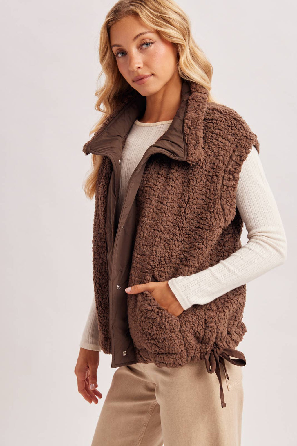 FLEECE SHERPA VEST