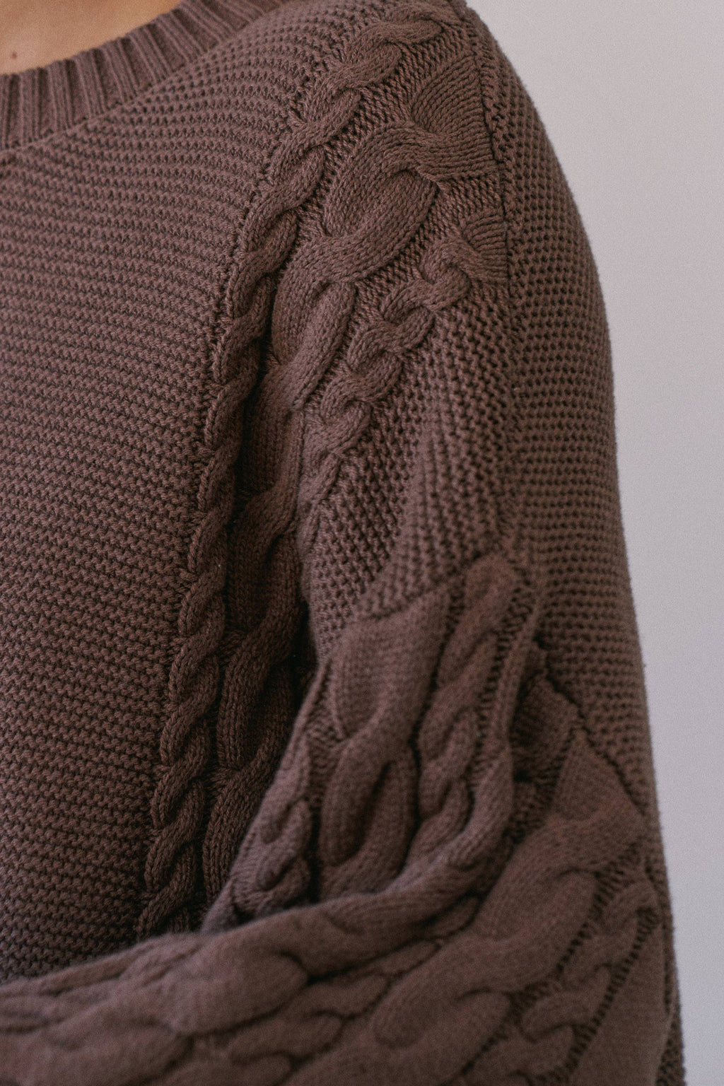 Relaxed Cable Sweater - Chocolate
