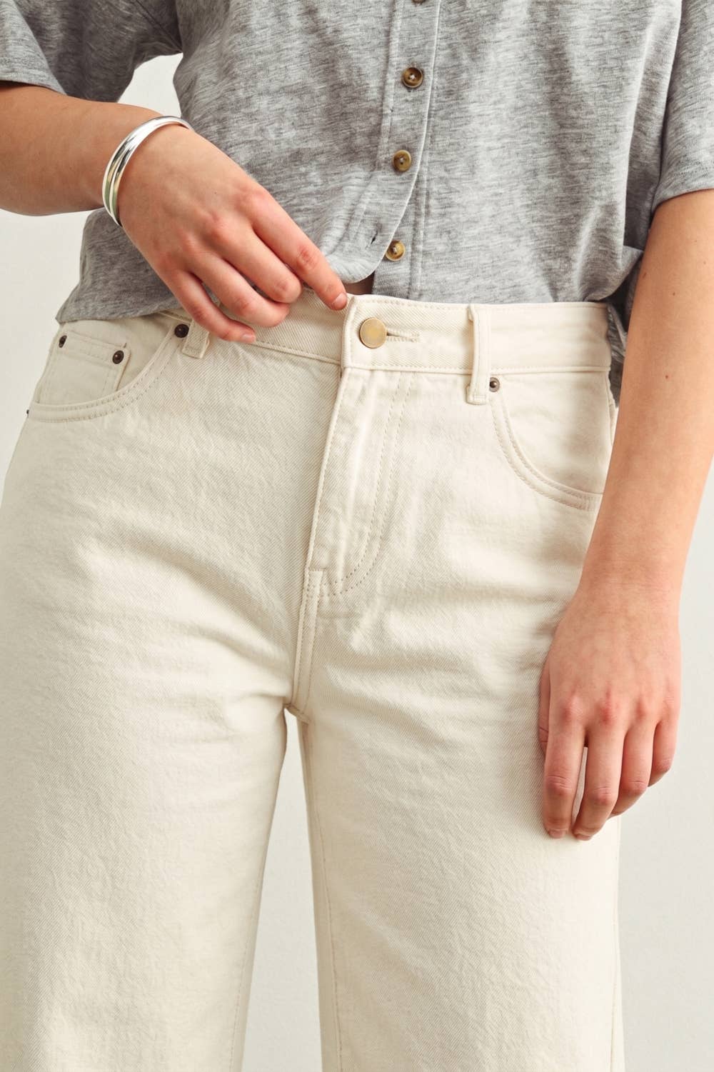 RELAXED WIDE LEG DENIM