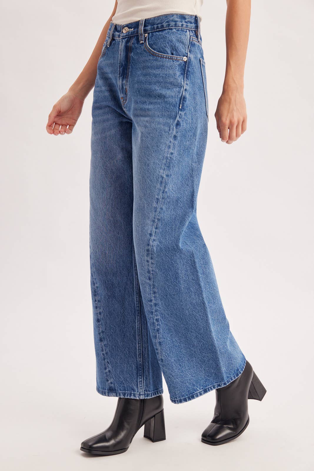 VINTAGE SEAM WIDE LEG DENIM
