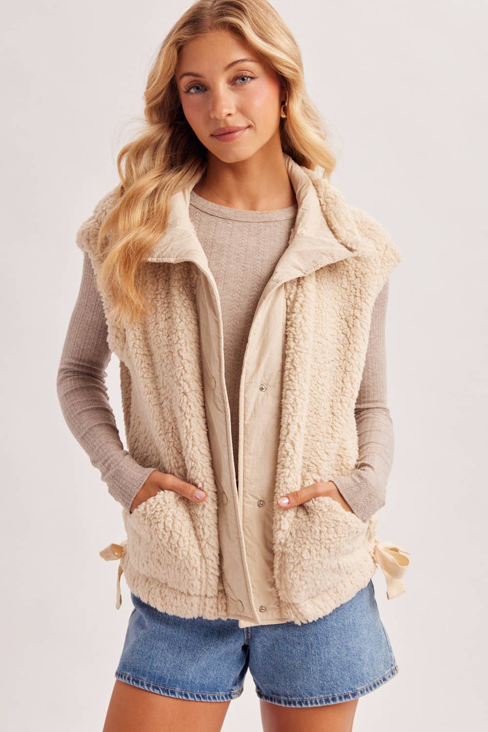 FLEECE SHERPA VEST
