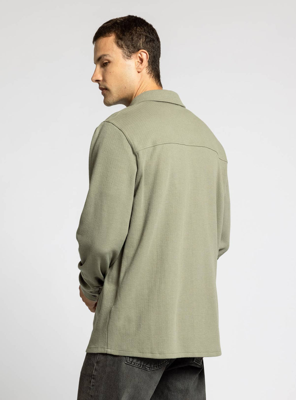 HIGHLAND BUTTON UP
