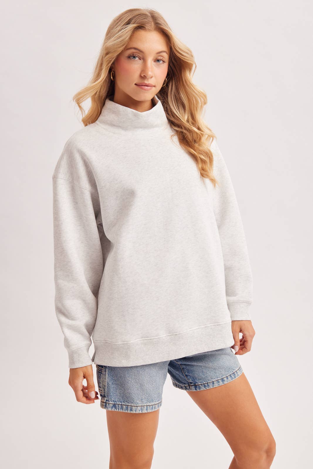 OVERSIZED MOCK NECK