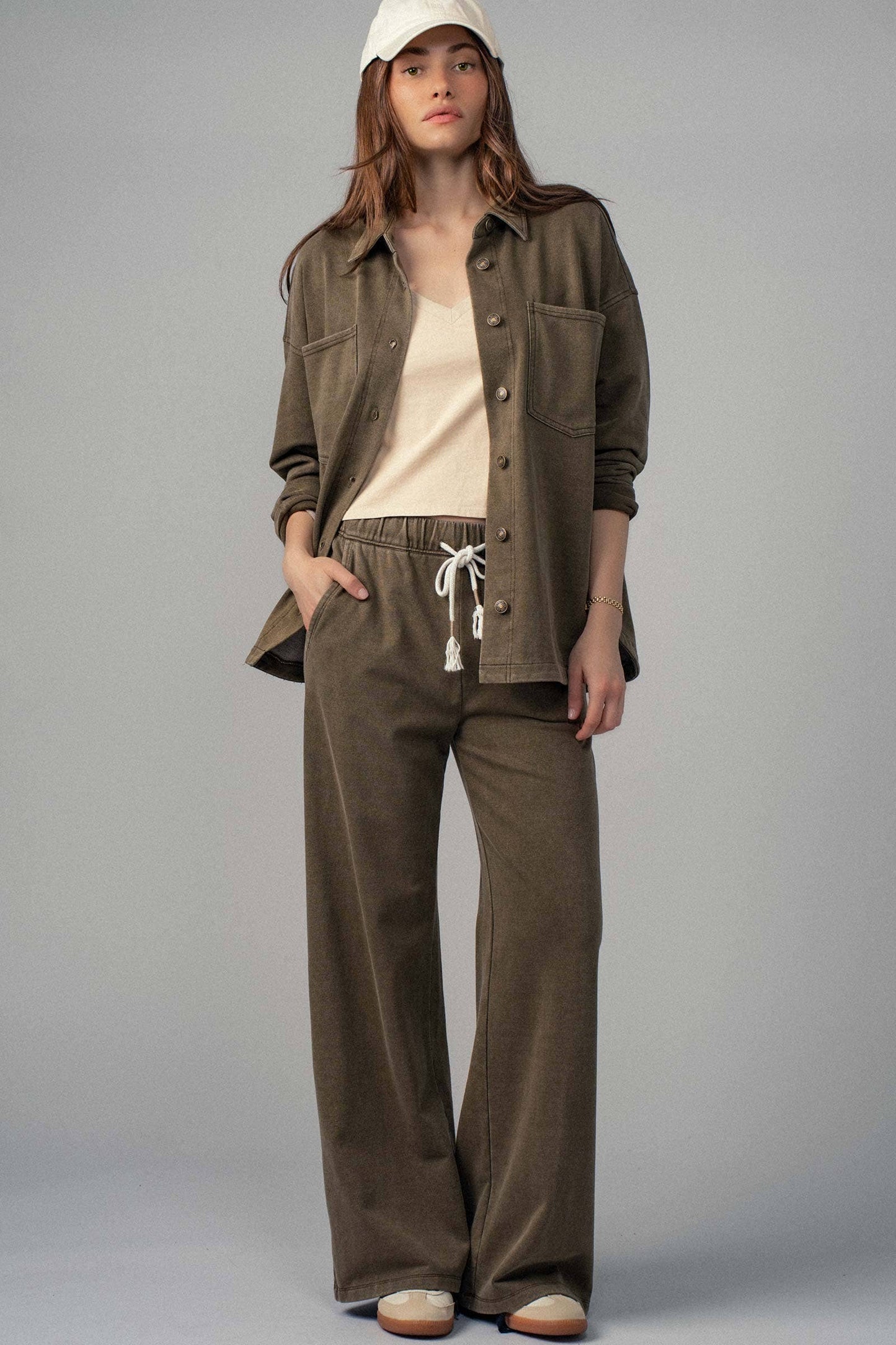 Relaxed Wide Leg Drawstring Pants