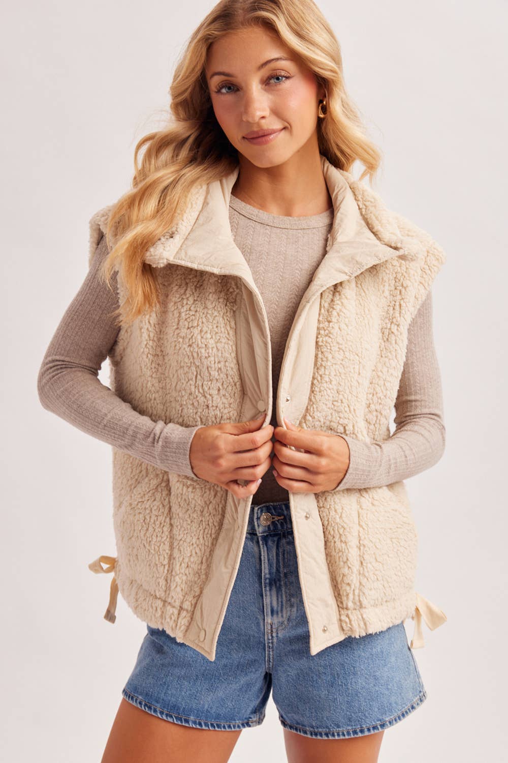 FLEECE SHERPA VEST