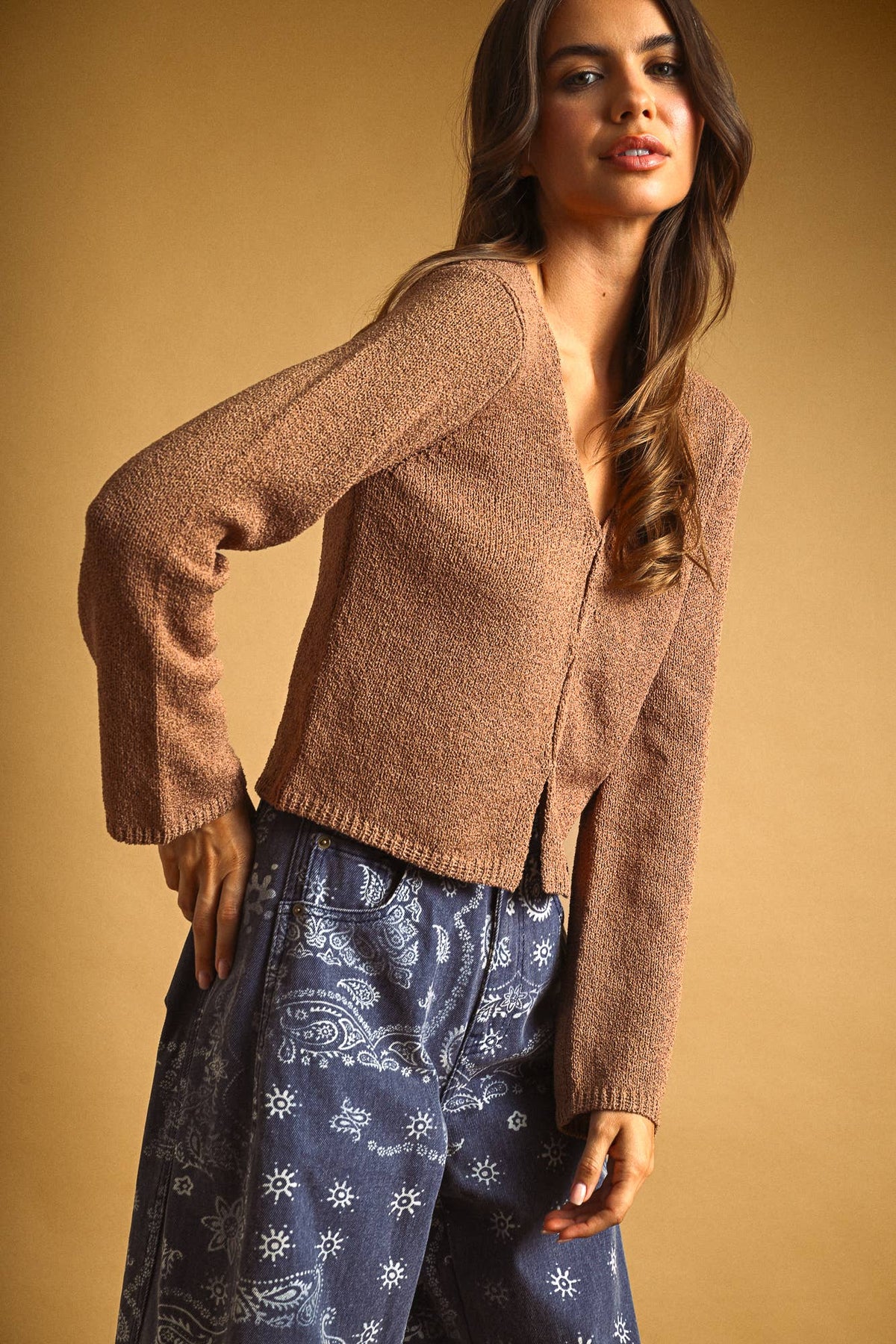 TOFFEE CLASP KNIT CARDIGAN