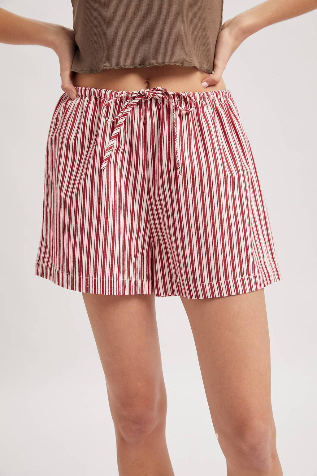 STRIPED SHORTS WITH DRAWSTRING