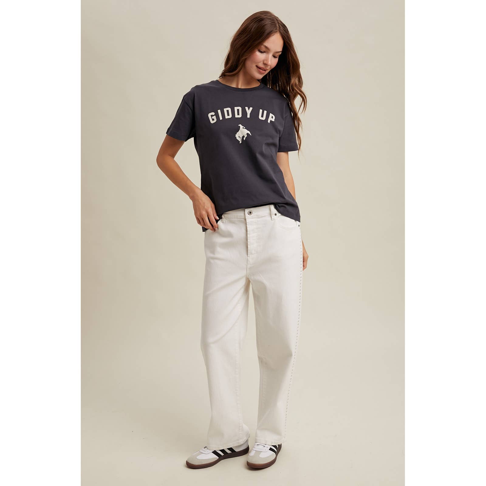 GIDDY UP GRAPHIC TEE